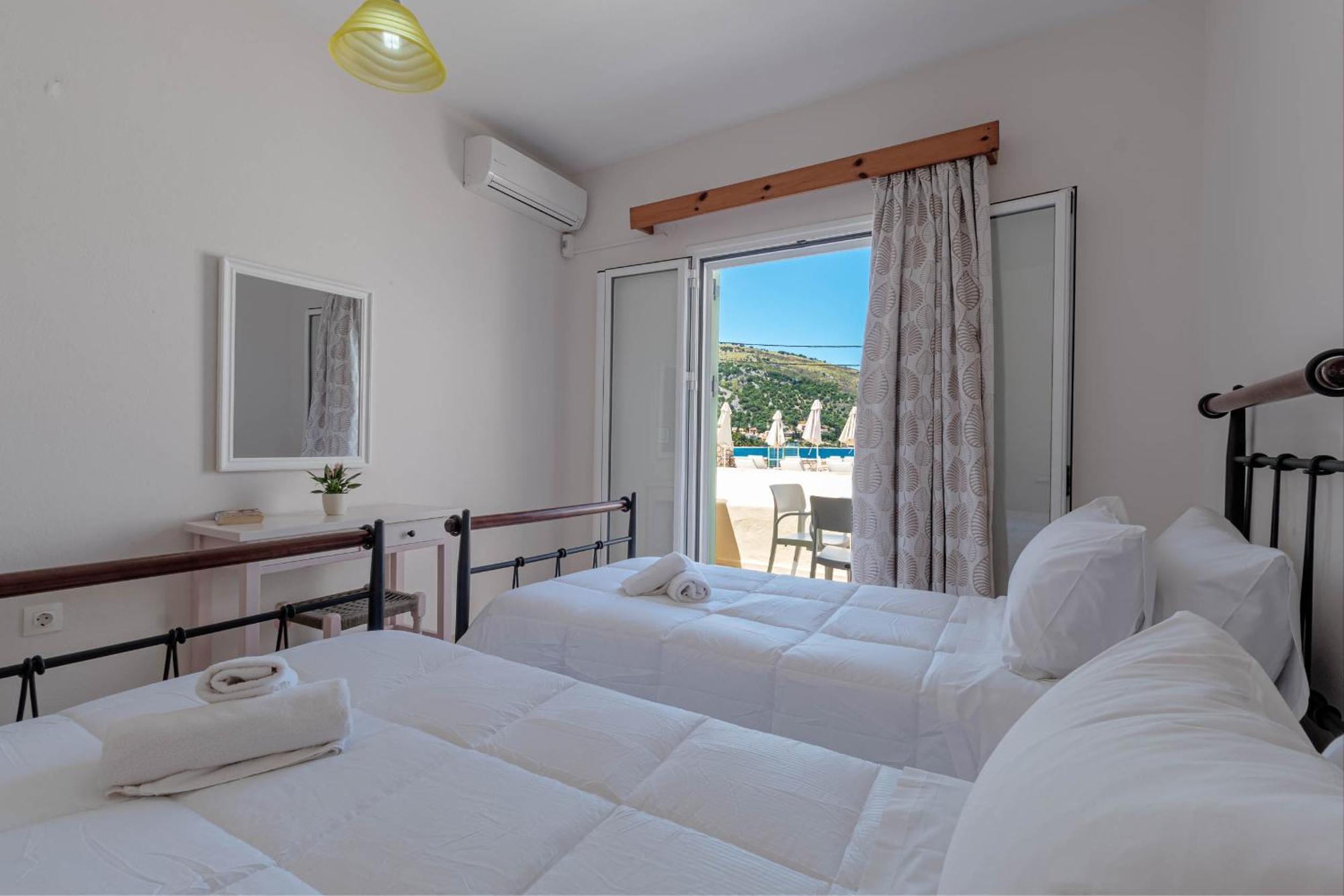 Serenity House Kassiopi Pokoj fotografie